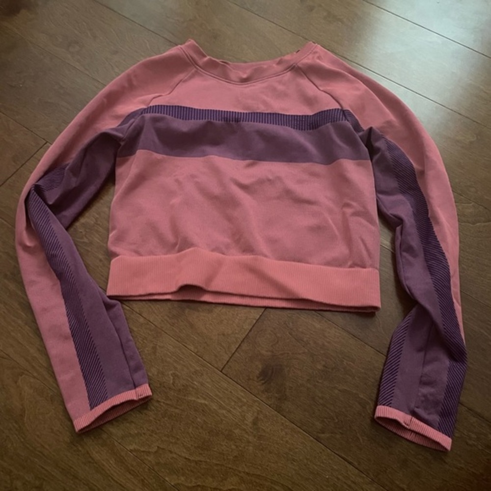 fabletics top size medium